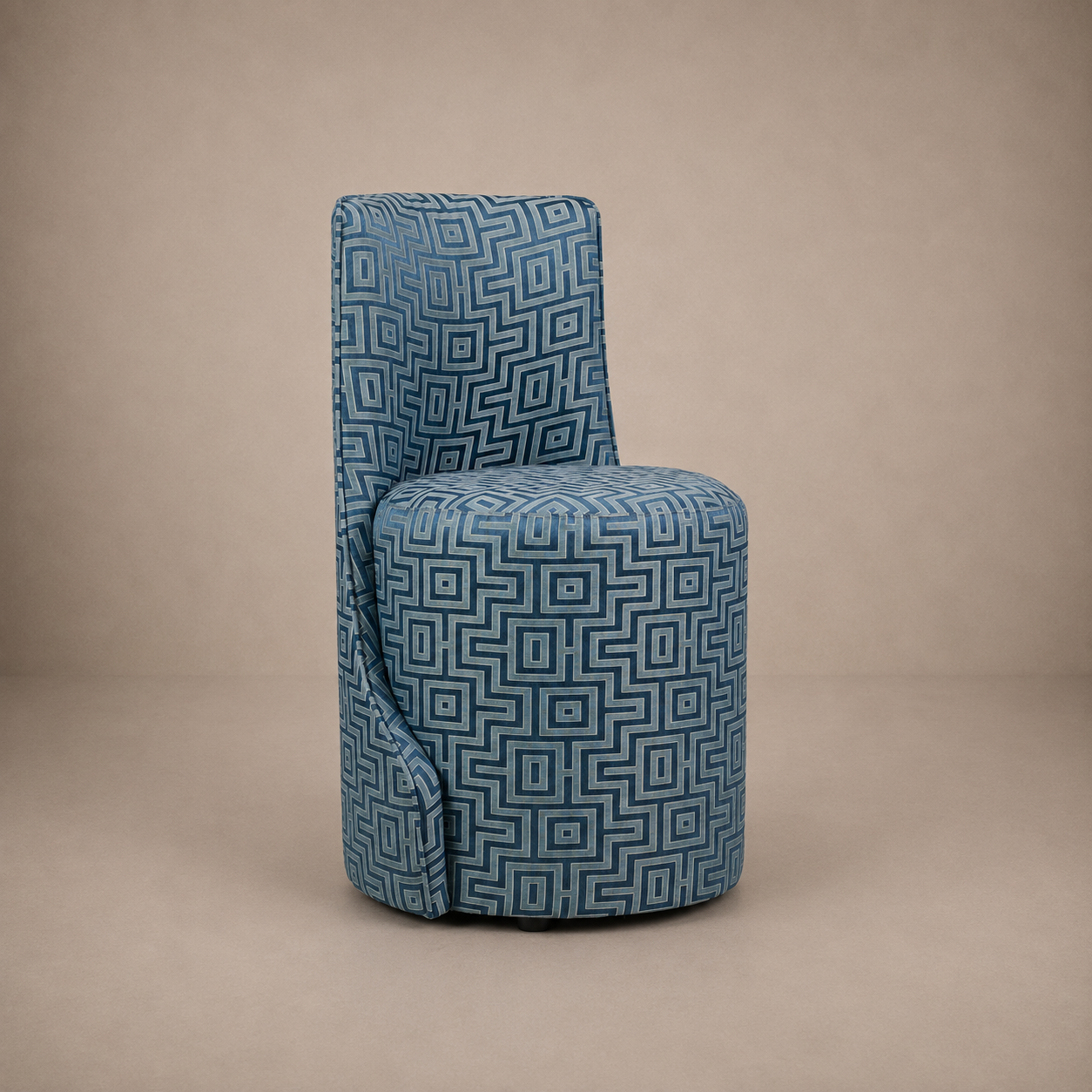 louis stool fret maze background2